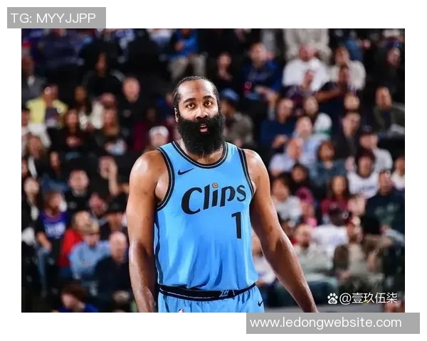 哈登谈球队表现强调连续性的重要性期待未来能有所突破