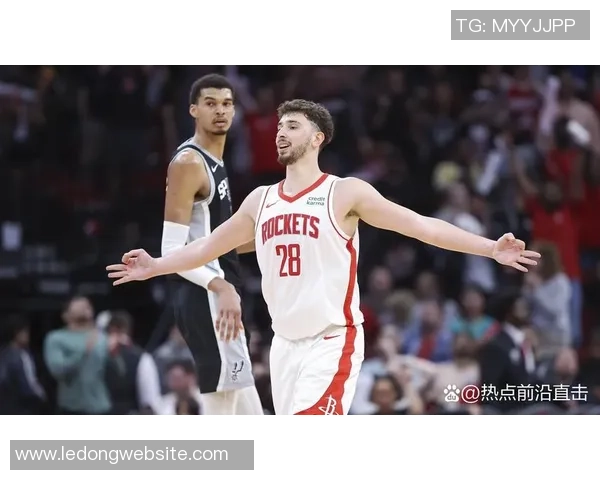 小贾巴里警告对手若放松防守申京将面临巨大挑战